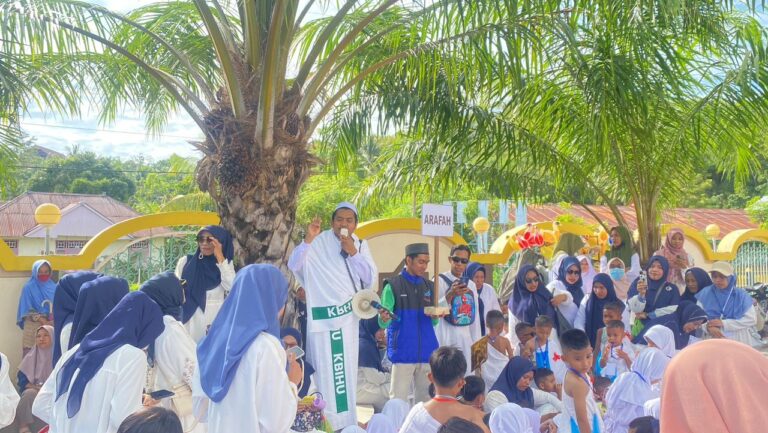 Tanamkan Nilai Islam Sejak Dini, KBIHU Darul Qurro Pandu Simulasi Manasik Haji Anak Usia Dini Gugus TK di Kecamatan Tinambung
