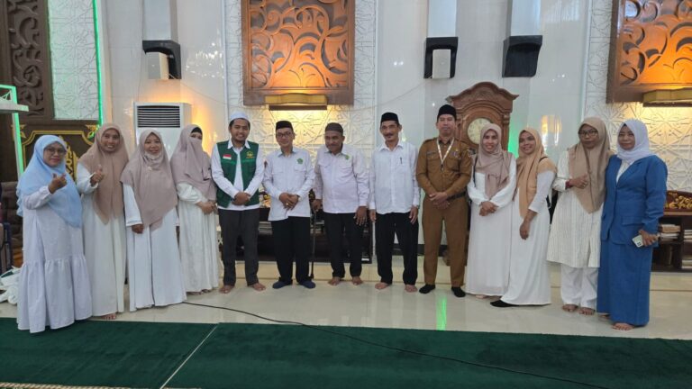 Dihadiri Kapolsek Hingga Tokoh Agama, Manasik Haji Anak Usia Dini Sukses Digelar di Masjid Raya Al-Hurriyah