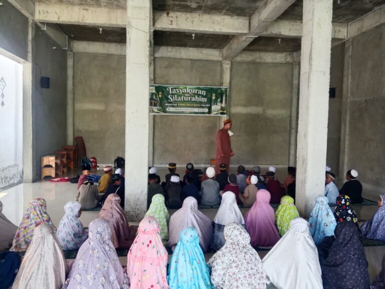 Kreativitas di Kelas Khadijah: MDT Darul Qurro Perkuat Fondasi Al-Qur’an bagi 32 Santri